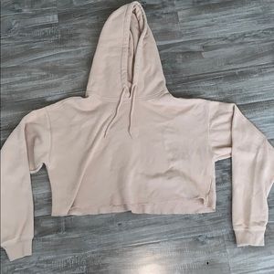 cropped hoodie